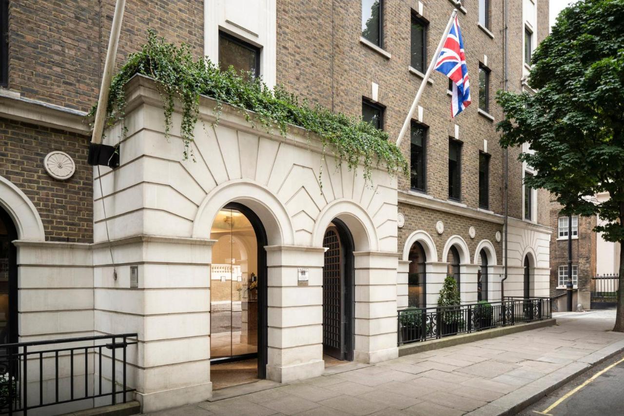 Como The Halkin London Bagian luar foto