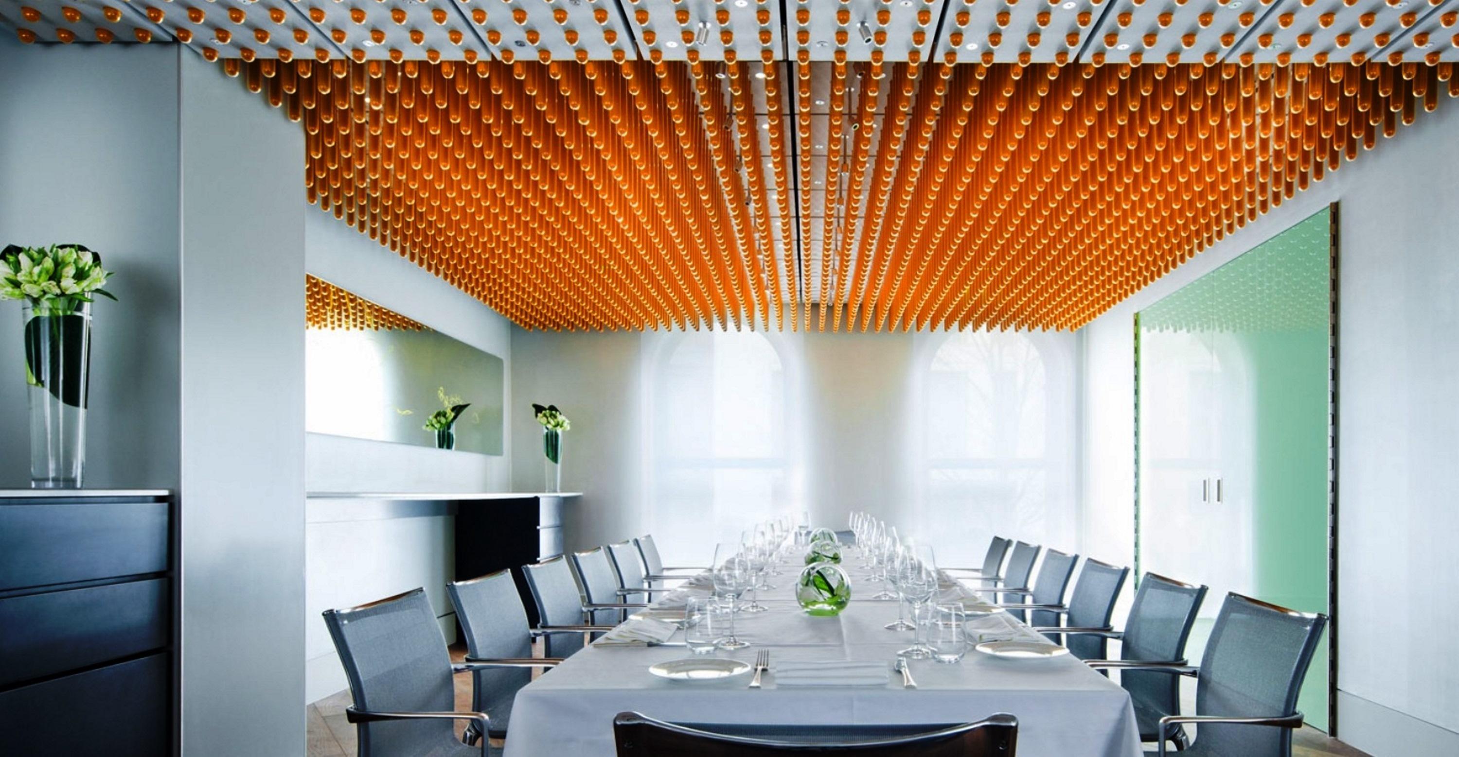 Como The Halkin London Bagian luar foto