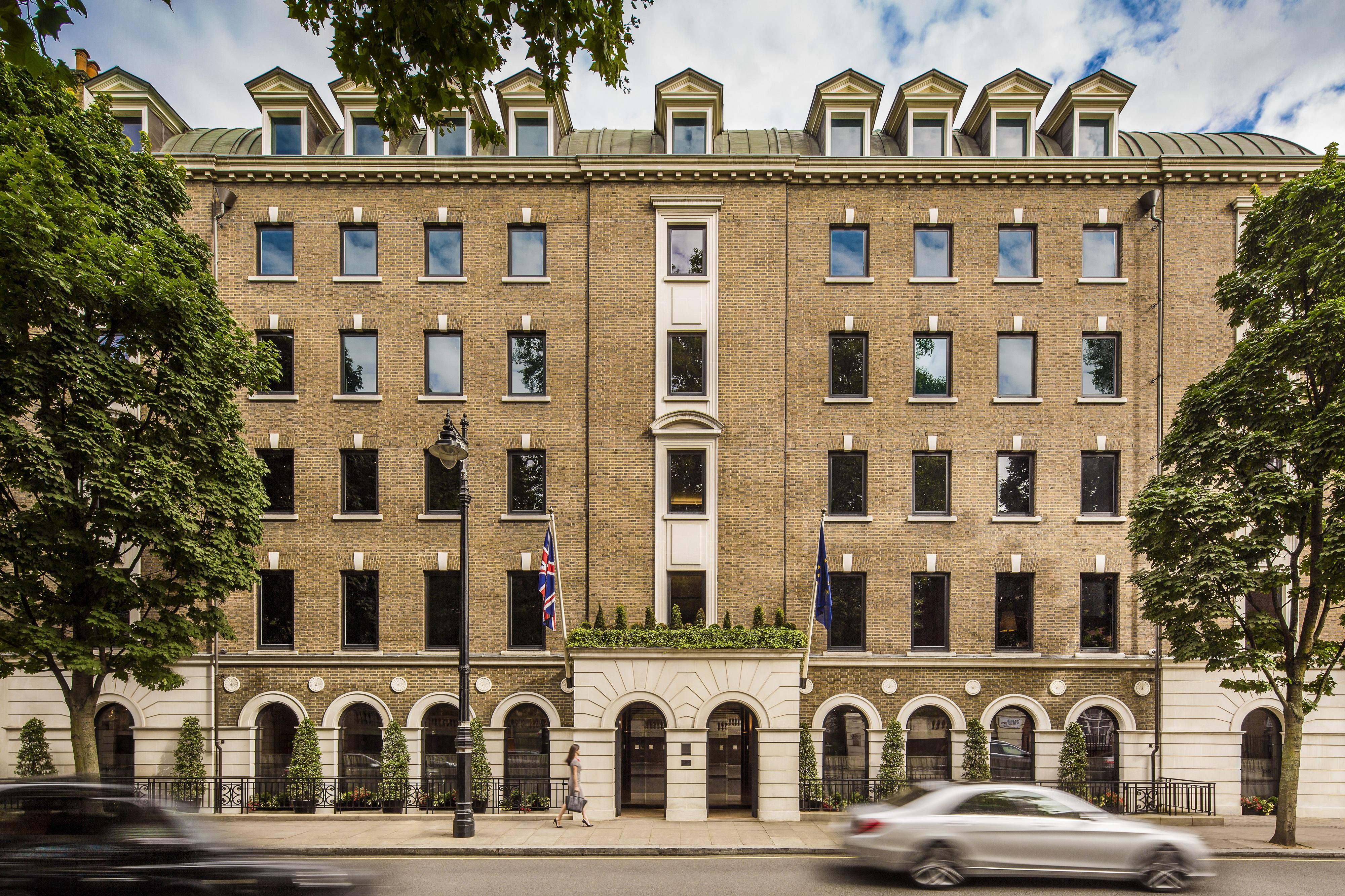 Como The Halkin London Bagian luar foto
