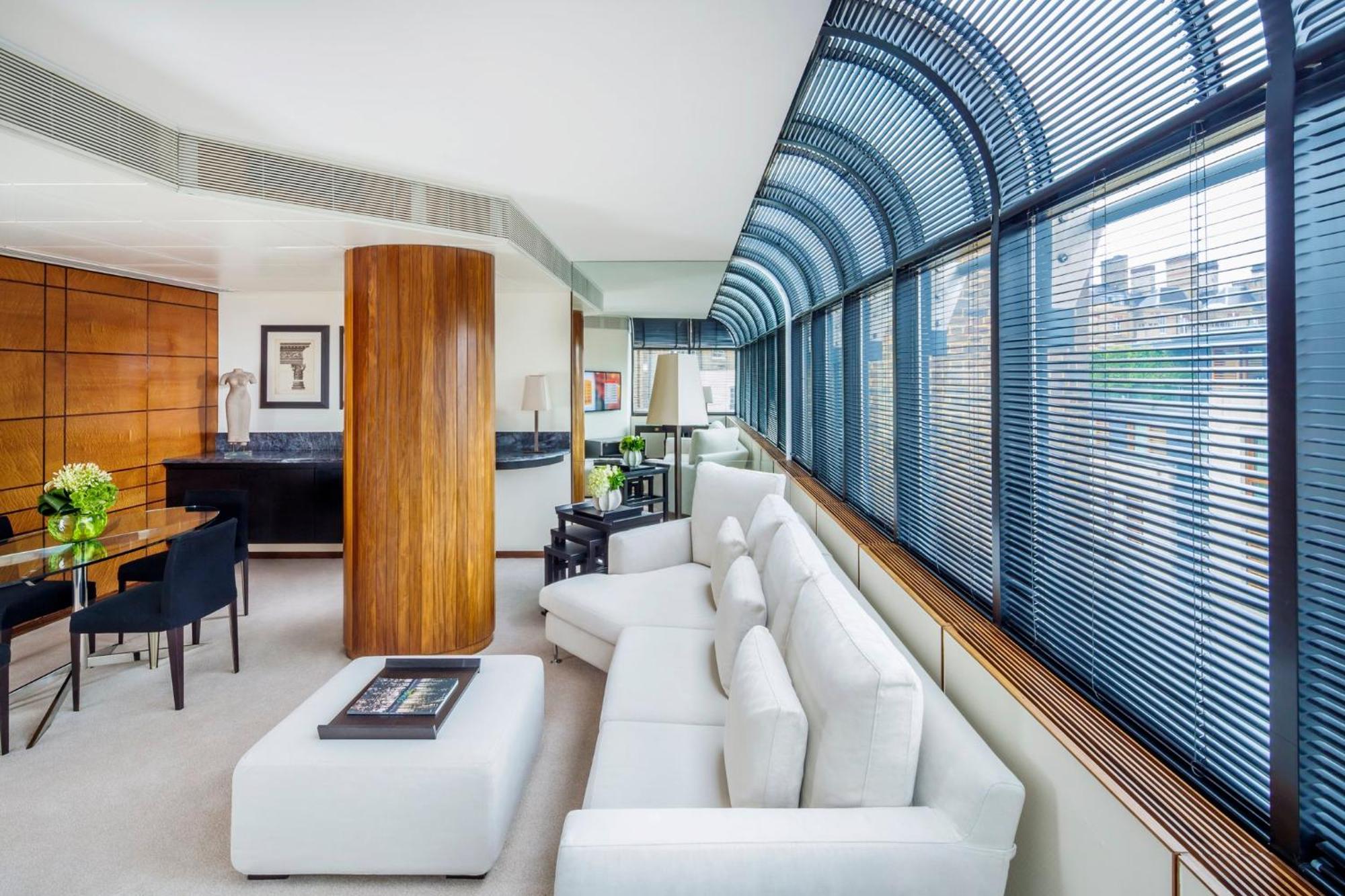 Como The Halkin London Bagian luar foto