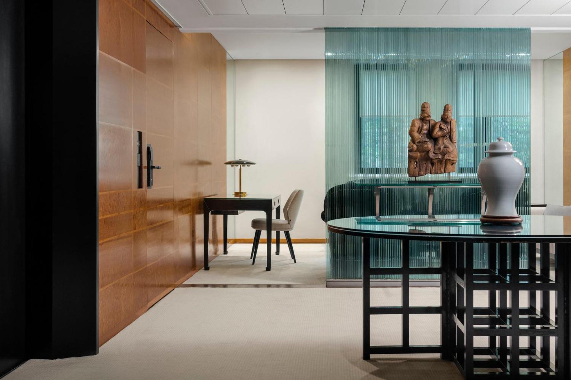 Como The Halkin London Bagian luar foto